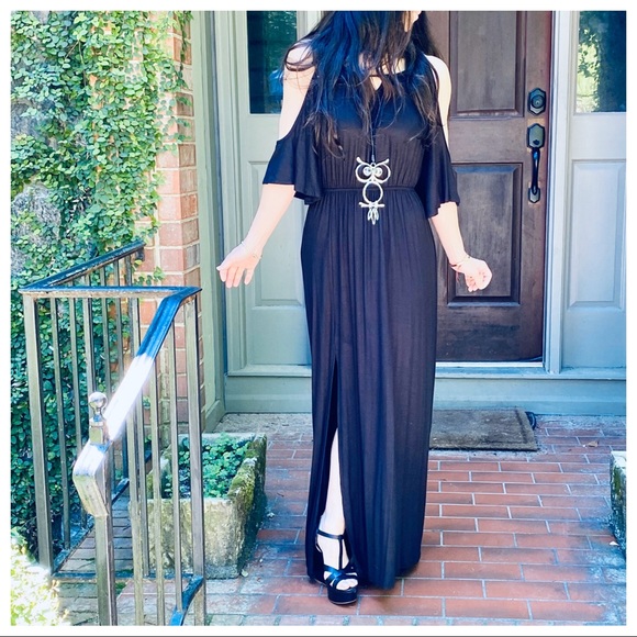 BLACK OFF THE SHOULDER GRECIAN MAXI DRESS - Picture 2 of 8